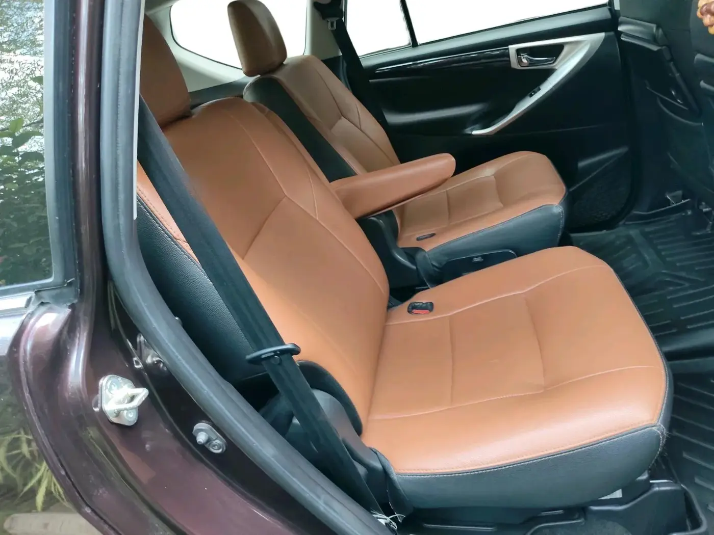 2019 Toyota Innova Crysta 2.4 VX 7 STR, Diesel, Manual, 2,49,180 km, interior