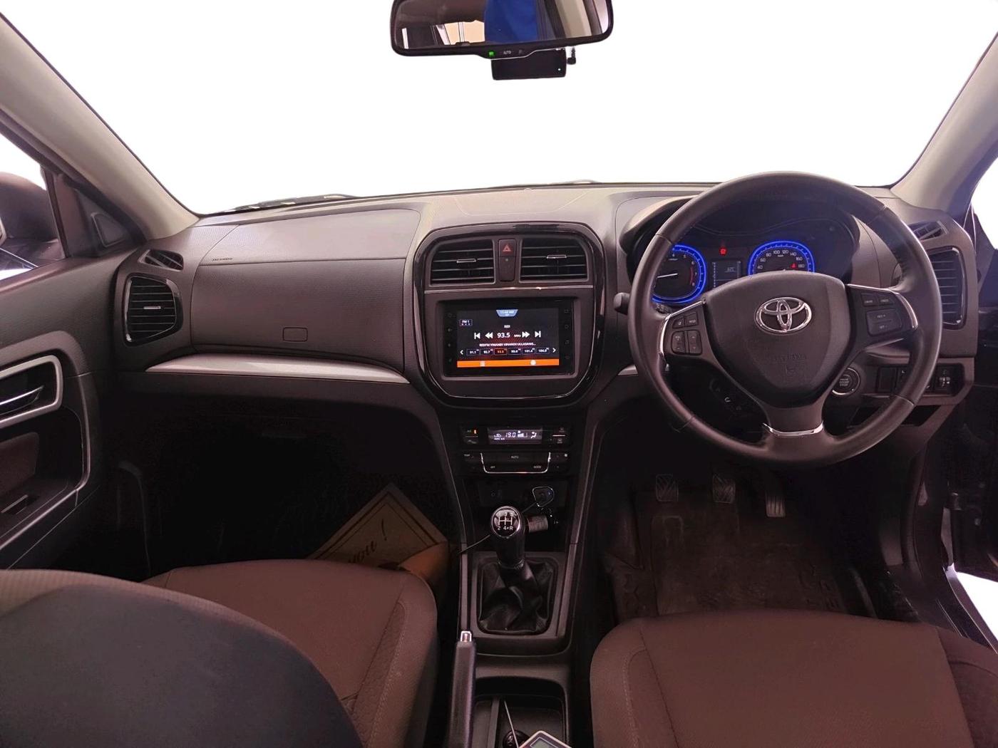 2022 Toyota URBAN CRUISER PREMIUM GRADE MT, Petrol, Manual, 35,646 km, interior