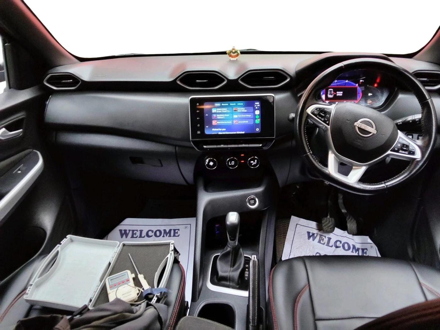 2022 Nissan MAGNITE XV TURBO CVT DUAL TONE, Petrol, Automatic, 41,125 km, interior