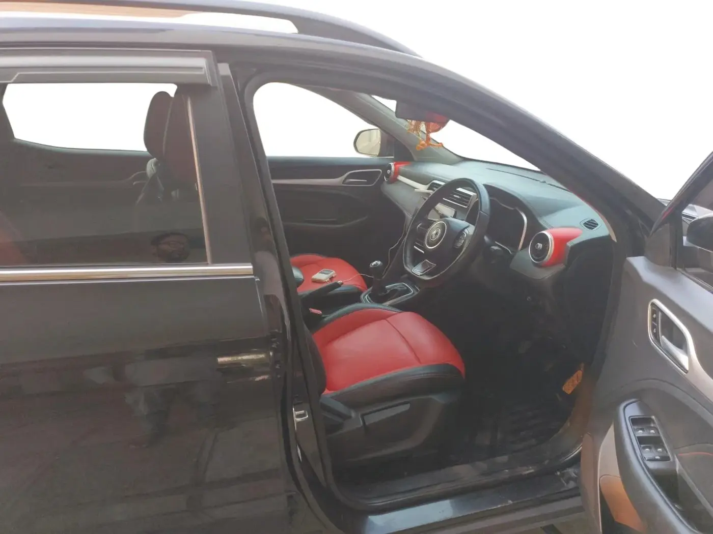 2023 MG ASTOR  SMART BLACK STORM EDITION , Petrol, Manual, 46,501 km, interior