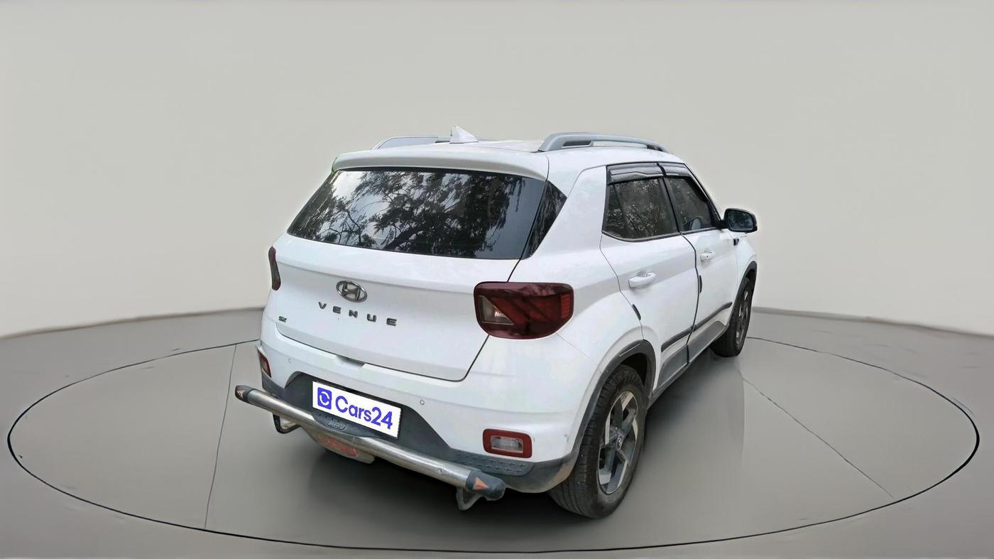 2020 Hyundai VENUE SX 1.5 CRDI, Diesel, Manual, 55,601 km, exterior