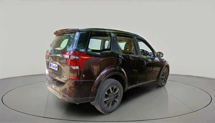 2019 Mahindra XUV500 W11 AT, Diesel, Automatic, 80,152 km, exterior