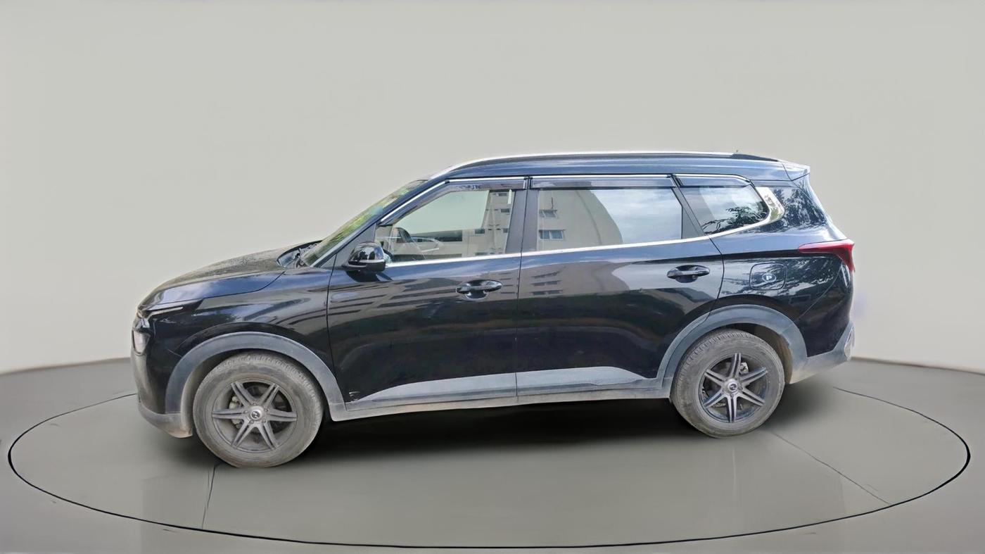 2024 KIA CARENS Premium (O) 1.5 Petrol 7 STR, Petrol, Manual, 23,632 km, exterior