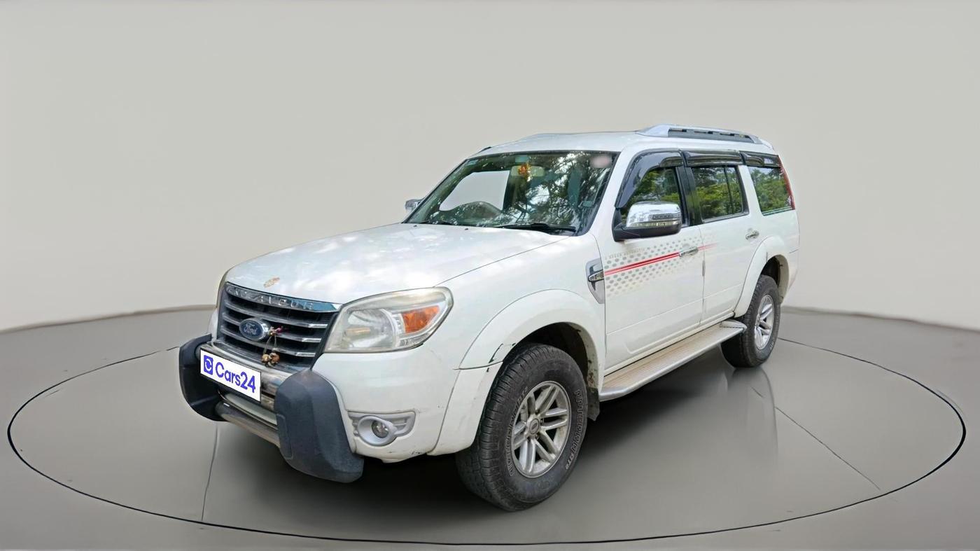 2011 Ford Endeavour 3.0L 4X2 AT, Diesel, Automatic, 87,017 km, exterior