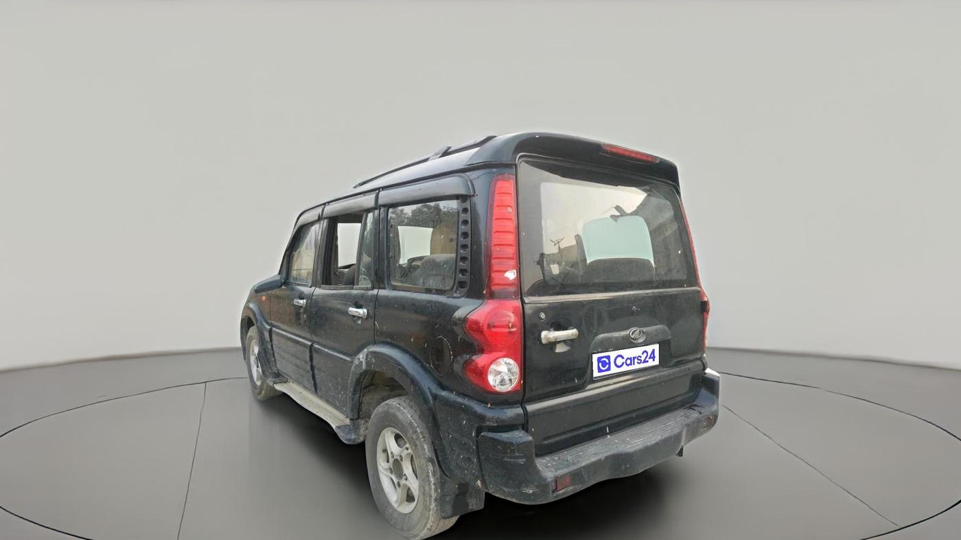 2007 Mahindra Scorpio SLX 2.6 TURBO 7 STR, Diesel, Manual, 1,50,461 km, exterior