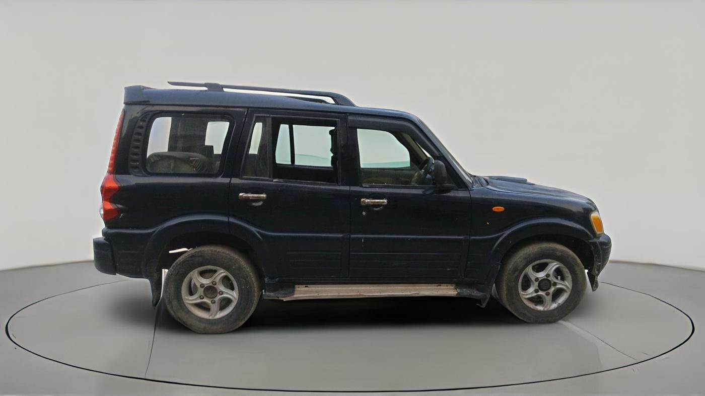2007 Mahindra Scorpio SLX 2.6 TURBO 7 STR, Diesel, Manual, 1,50,461 km, exterior
