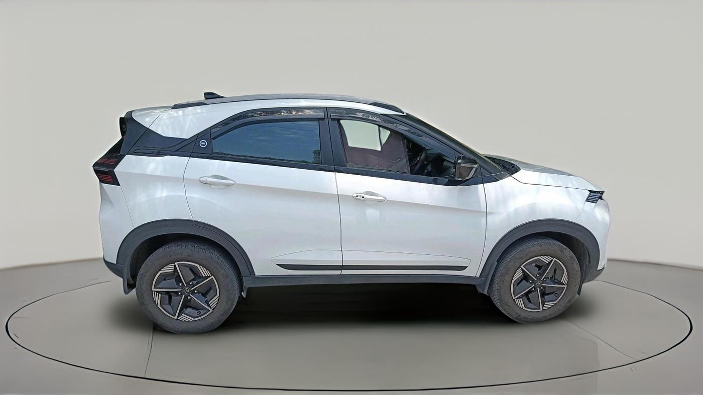 2024 Tata NEXON CREATIVE+ AMT 1.2 PETROL, Petrol, Automatic, 9,047 km, exterior