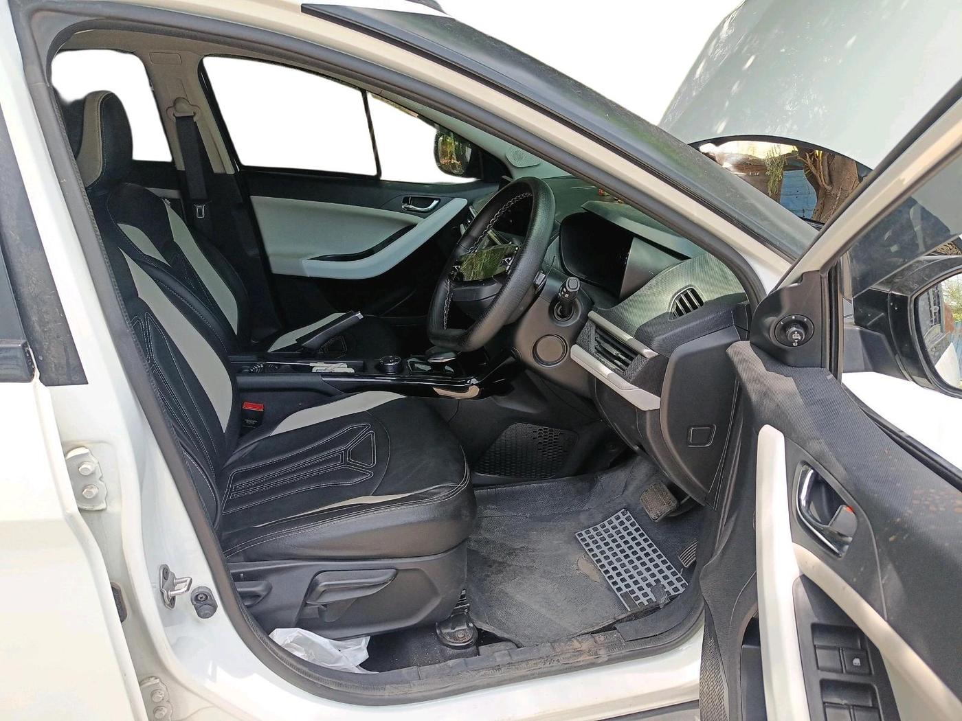 2024 Tata NEXON CREATIVE+ AMT 1.2 PETROL, Petrol, Automatic, 9,047 km, interior