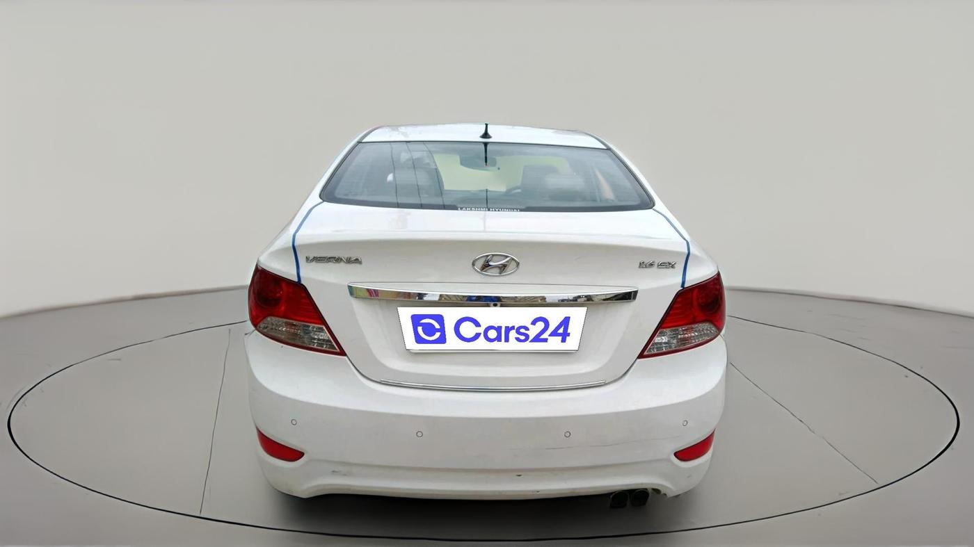 2014 Hyundai Verna FLUIDIC 1.6 CRDI SX, Diesel, Manual, 90,577 km, exterior