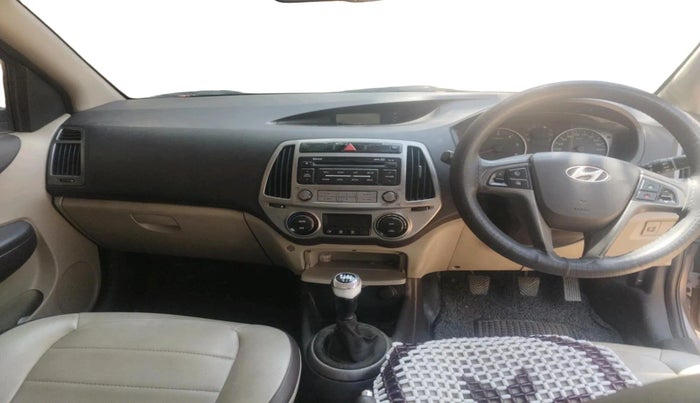 2014 Hyundai i20 SPORTZ 1.4 CRDI, Diesel, Manual, 82,082 km, interior