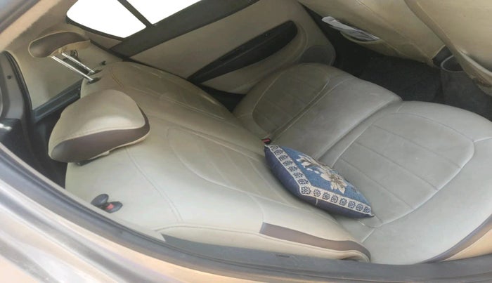 2014 Hyundai i20 SPORTZ 1.4 CRDI, Diesel, Manual, 82,082 km, interior