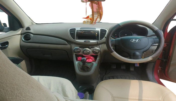 2011 Hyundai i10 MAGNA 1.2, Petrol, Manual, 1,26,813 km, interior