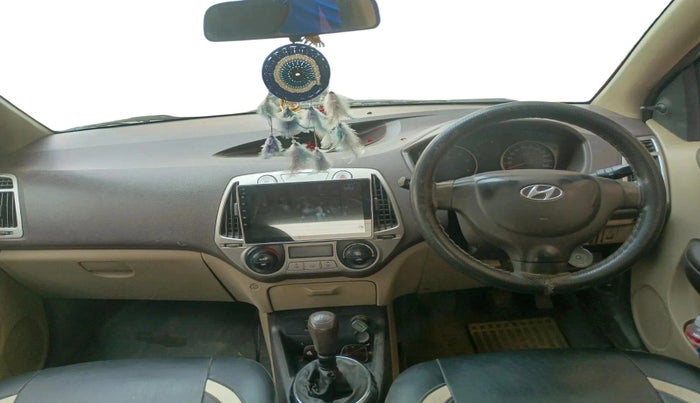 2011 Hyundai i20 MAGNA 1.4 CRDI, Diesel, Manual, 1,23,253 km, interior