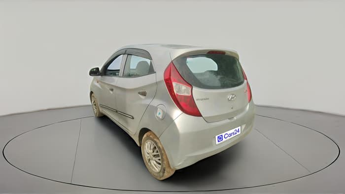 2017 Hyundai Eon SPORTZ, Petrol, Manual, 1,03,317 km, exterior