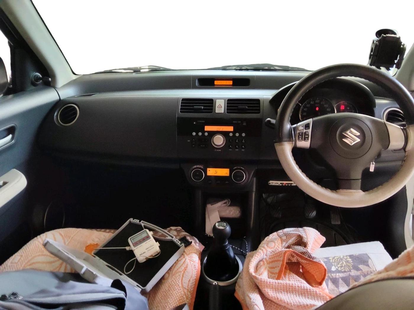 2011 Maruti Swift Dzire ZXI, Petrol, Manual, 1,35,637 km, interior