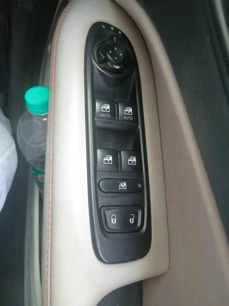 2020 Jeep Compass LIMITED PLUS PETROL AT, Petrol, Automatic, 81,230 km, interior