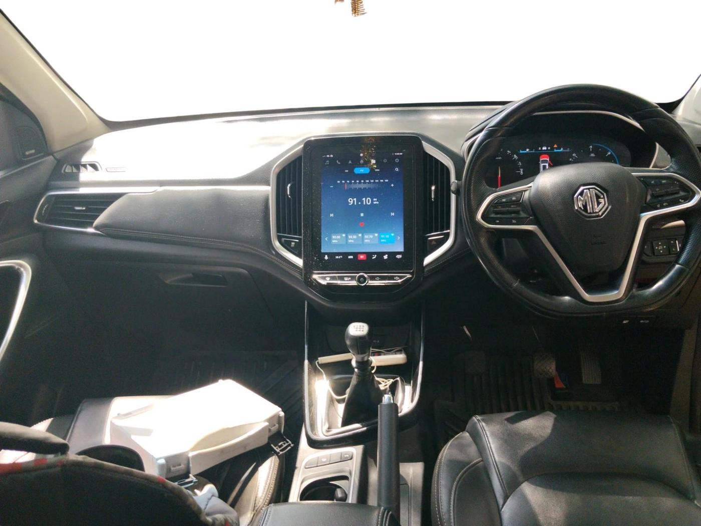 2019 MG HECTOR SHARP 2.0 DIESEL, Diesel, Manual, 1,66,604 km, interior