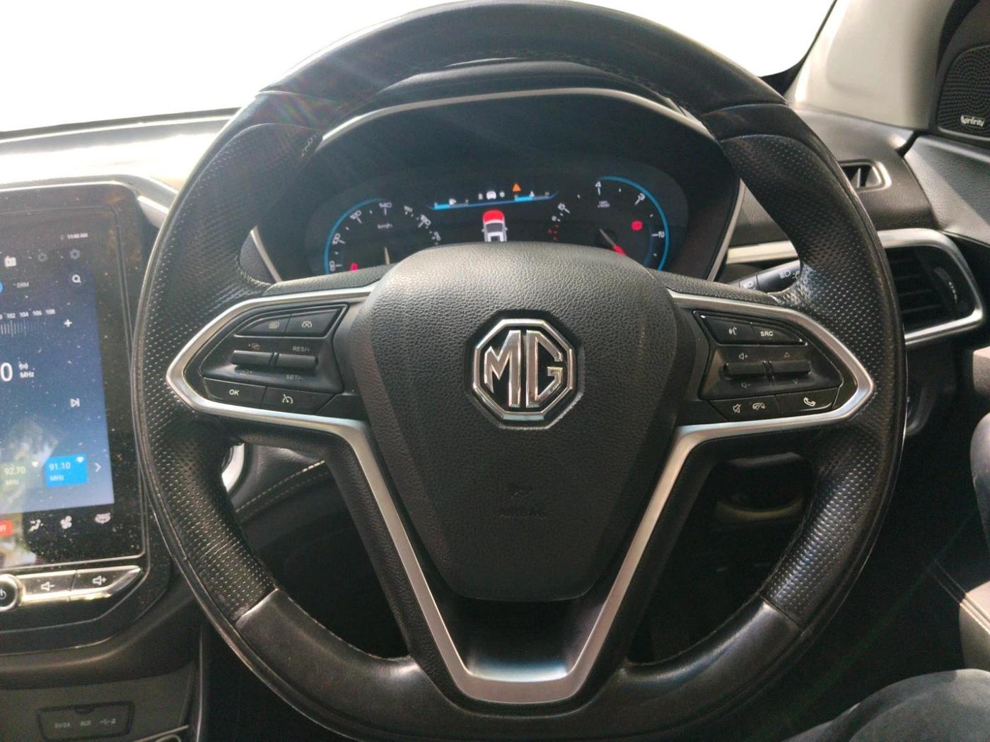 2019 MG HECTOR SHARP 2.0 DIESEL, Diesel, Manual, 1,66,604 km, interior