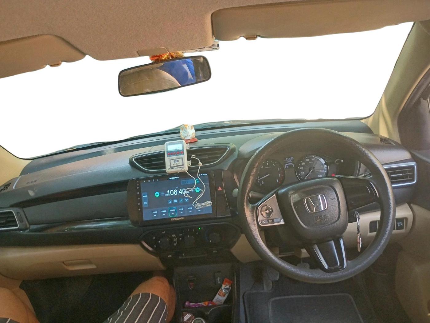 2021 Honda Amaze 1.2L I-VTEC S, Petrol, Manual, 42,300 km, interior