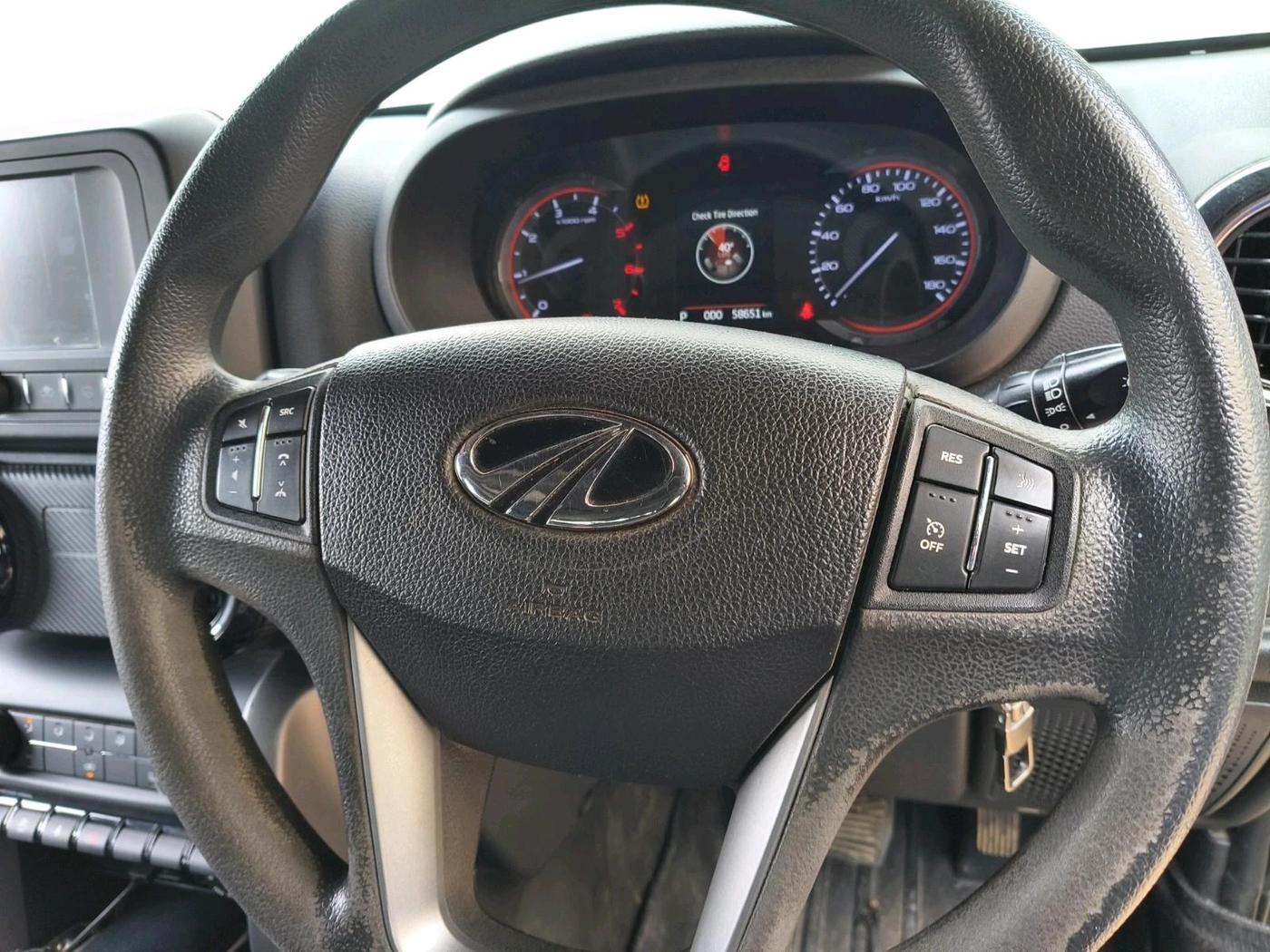 2022 Mahindra Thar LX D AT 4WD HT, Diesel, Automatic, 58,651 km, interior