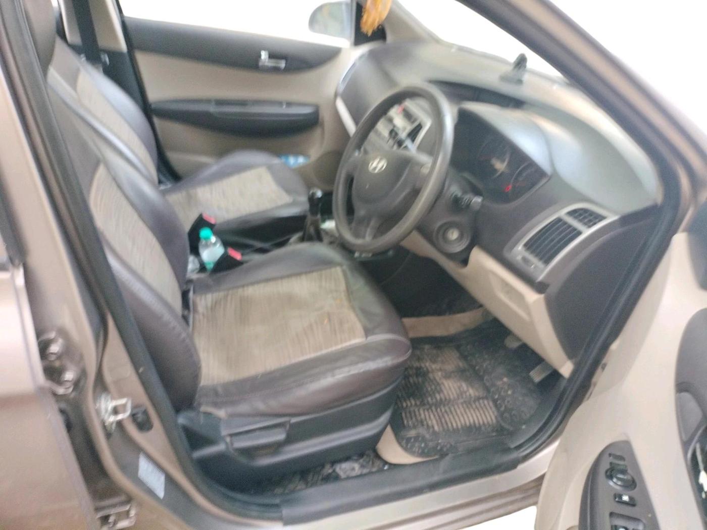 2012 Hyundai i20 MAGNA (O) 1.2, Petrol, Manual, 81,167 km, interior