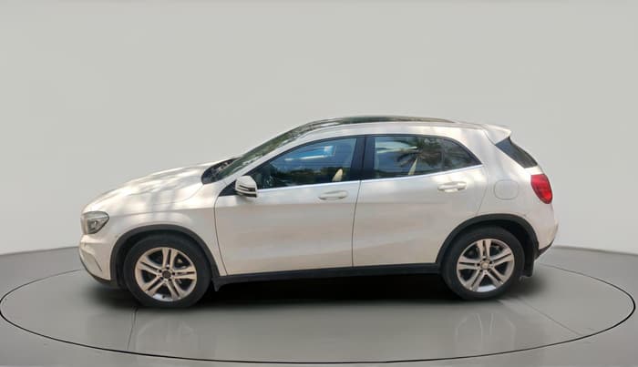2014 Mercedes Benz GLA Class 200 CDI SPORT, Diesel, Automatic, 1,72,130 km, exterior