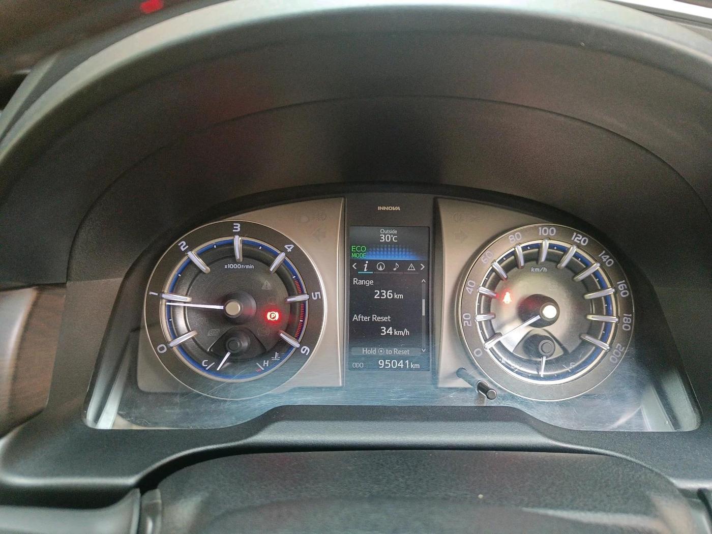 2019 Toyota Innova Crysta 2.4 ZX 7 STR, Diesel, Manual, 95,041 km, interior