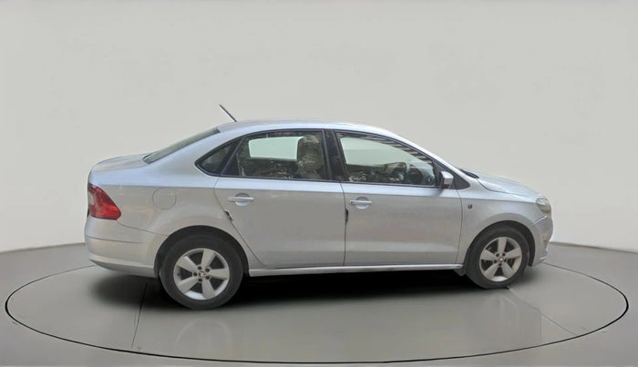 2015 Skoda Rapid 1.5 TDI CR ELEGANCE PLUS AT, Diesel, Automatic, 1,30,215 km, exterior
