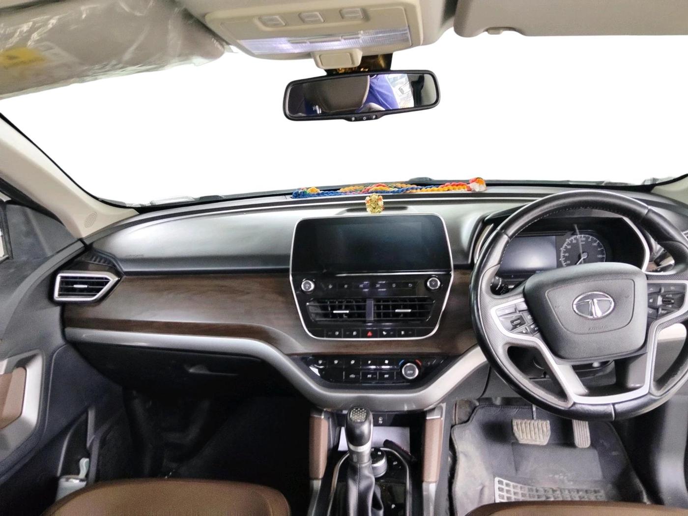 2020 Tata Harrier XZA PLUS 2.0L DUAL TONE, Diesel, Automatic, 1,25,583 km, interior