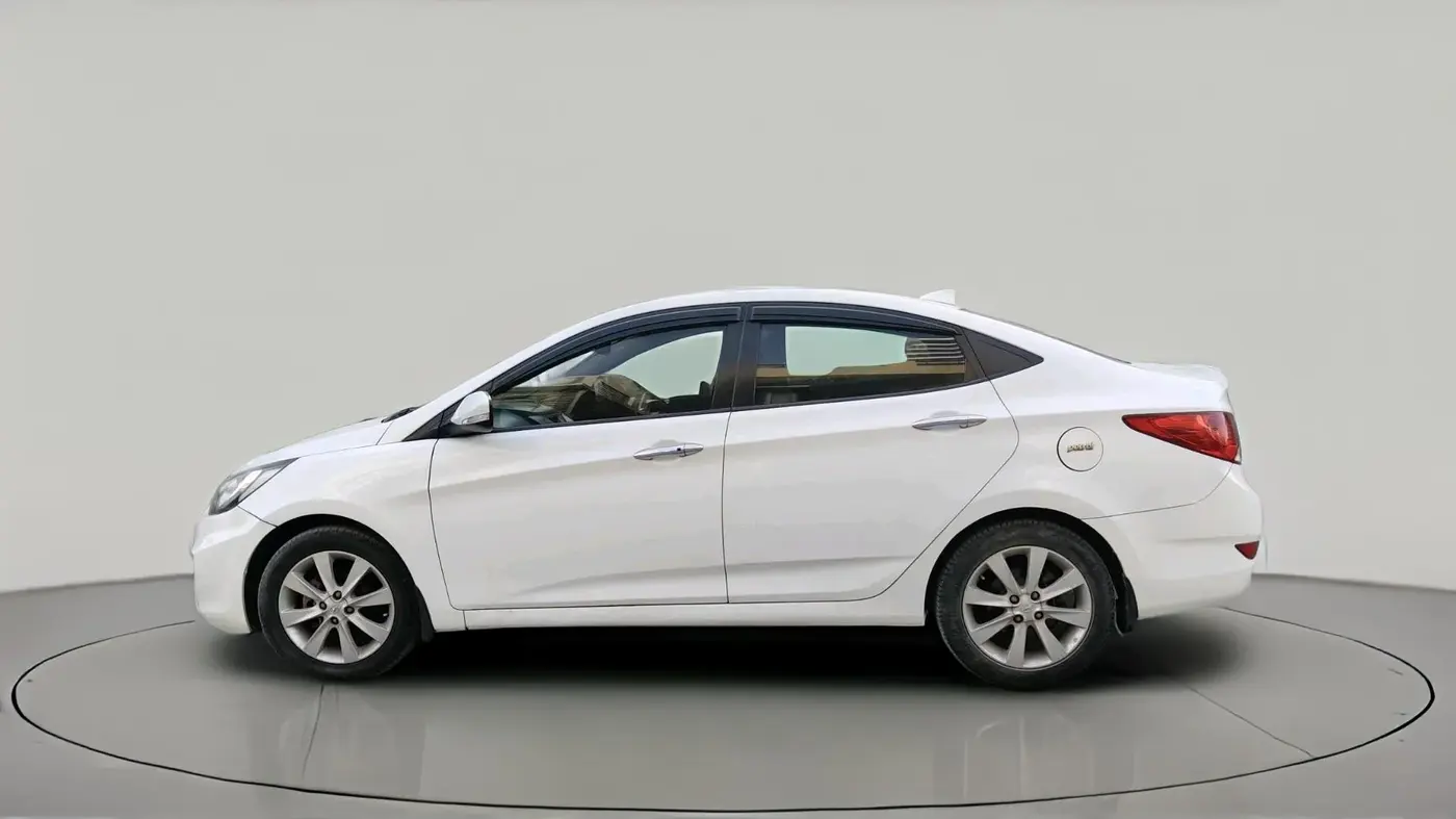 2012 Hyundai Verna FLUIDIC 1.6 VTVT SX OPT, Petrol, Manual, 1,00,866 km, exterior