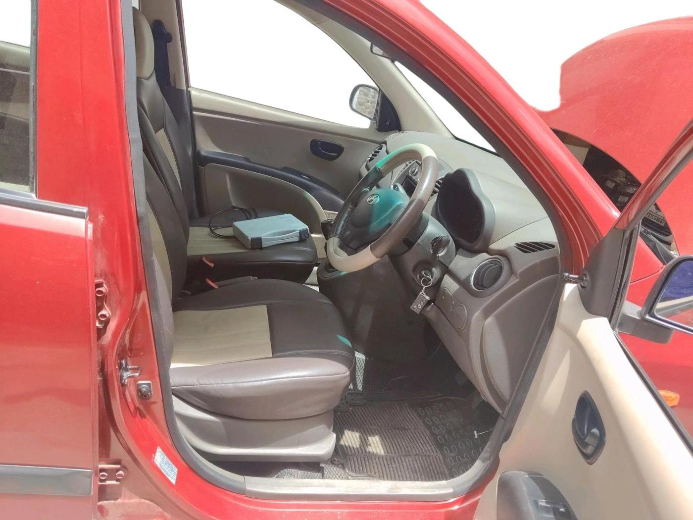 2012 Hyundai i10 ERA 1.1 LPG, Petrol, Manual, 66,719 km, interior