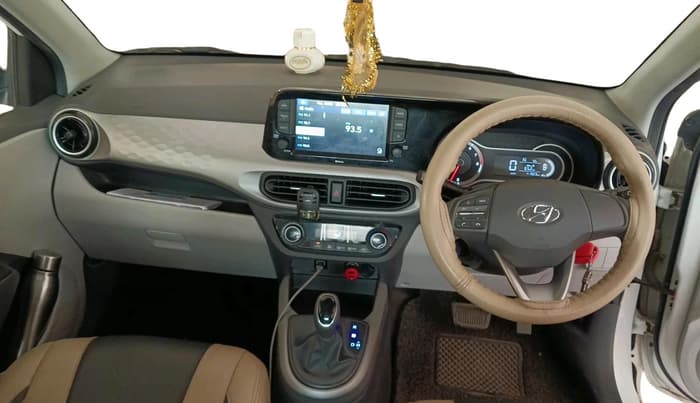 2020 Hyundai GRAND I10 NIOS SPORTZ AMT 1.2 KAPPA VTVT, Petrol, Automatic, 41,923 km, interior
