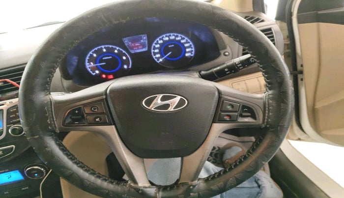 2012 Hyundai Verna FLUIDIC 1.6 CRDI SX, Diesel, Manual, 1,56,069 km, interior