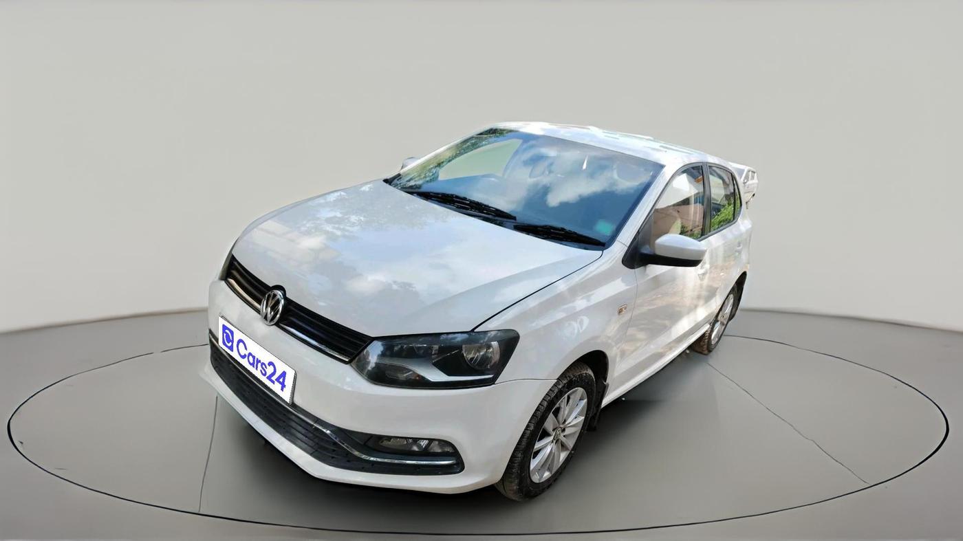 2015 Volkswagen Polo HIGHLINE1.2L, Petrol, Manual, 78,375 km, exterior