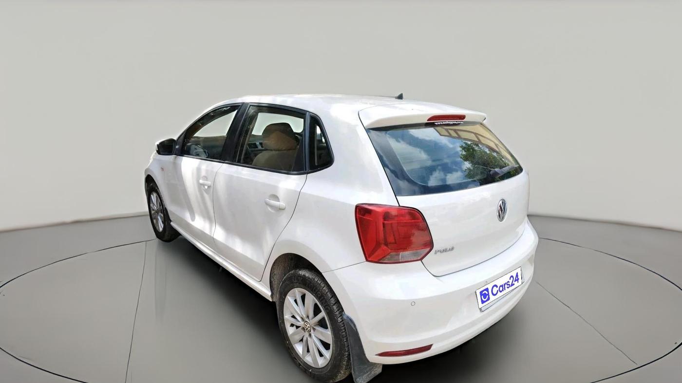 2015 Volkswagen Polo HIGHLINE1.2L, Petrol, Manual, 78,375 km, exterior