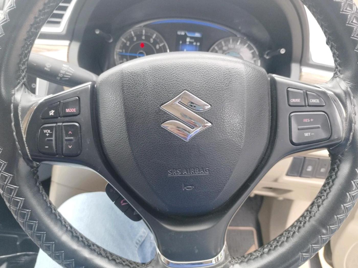 2022 Maruti Ciaz ALPHA 1.5 SHVS PETROL, Petrol, Manual, 49,471 km, interior