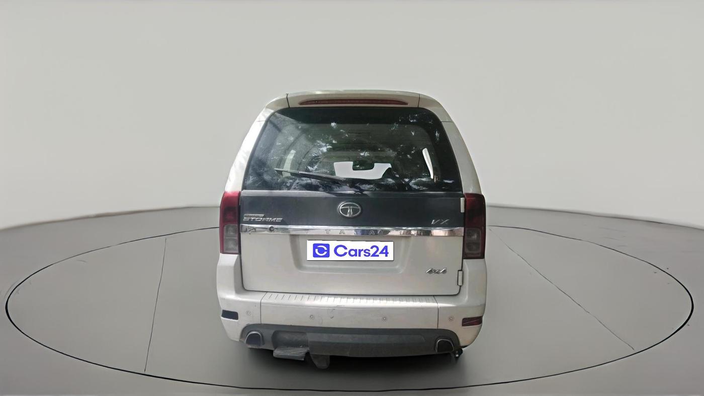 2013 Tata Safari Storme 2.2 VX 4X4, Diesel, Manual, 1,63,728 km, exterior
