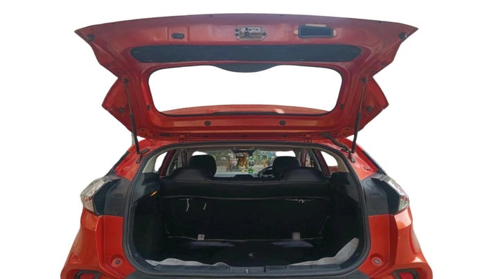 2021 Tata NEXON XM PLUS SUNROOF DIESEL, Diesel, Manual, 1,30,739 km, exterior