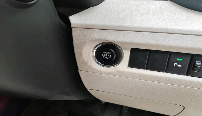 2017 Maruti IGNIS ALPHA 1.2, Petrol, Manual, 1,04,282 km, interior