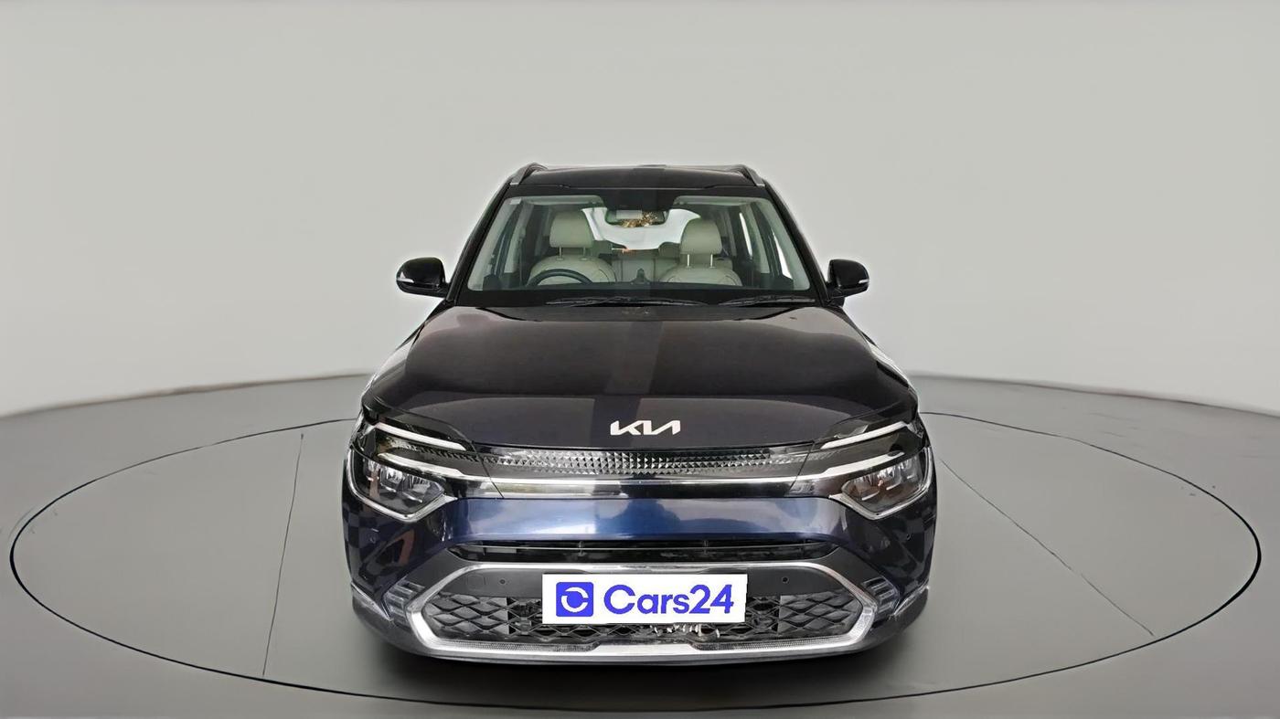 2023 KIA CARENS LUXURY PLUS 1.5 PETROL DCT 7 STR, Petrol, Automatic, 52,168 km, exterior