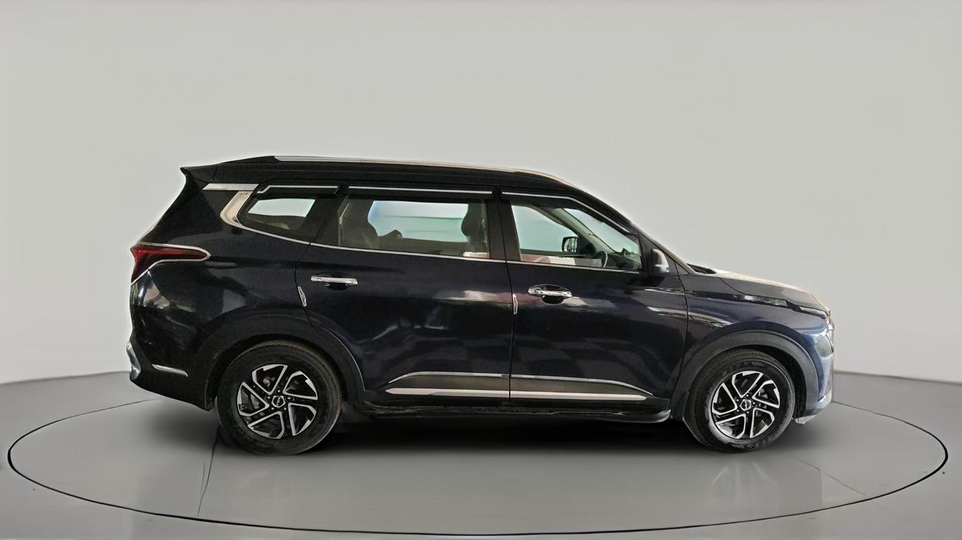 2023 KIA CARENS LUXURY PLUS 1.5 PETROL DCT 7 STR, Petrol, Automatic, 52,168 km, exterior