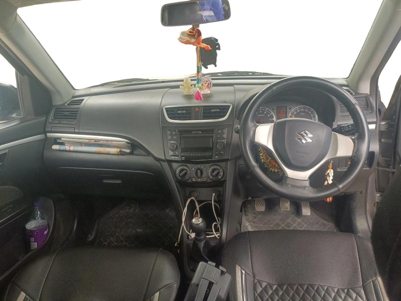 2017 Maruti Swift VXI O, Petrol, Manual, 56,519 km, interior