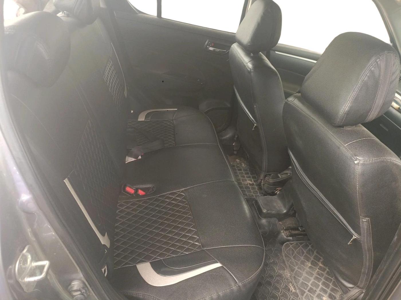2017 Maruti Swift VXI O, Petrol, Manual, 56,519 km, interior