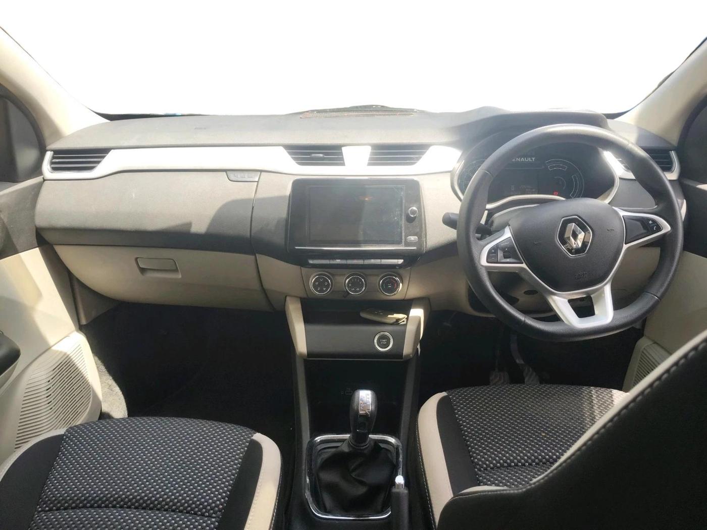 2021 Renault TRIBER RXZ AMT DUAL TONE, Petrol, Automatic, 20,546 km, interior
