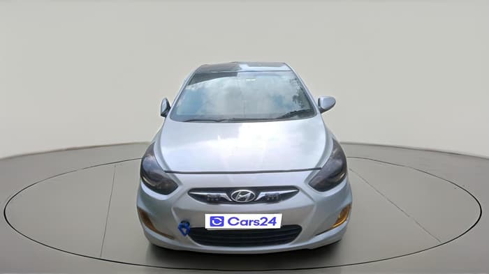 2011 Hyundai Verna FLUIDIC 1.6 CRDI EX, Diesel, Manual, 2,01,825 km, exterior
