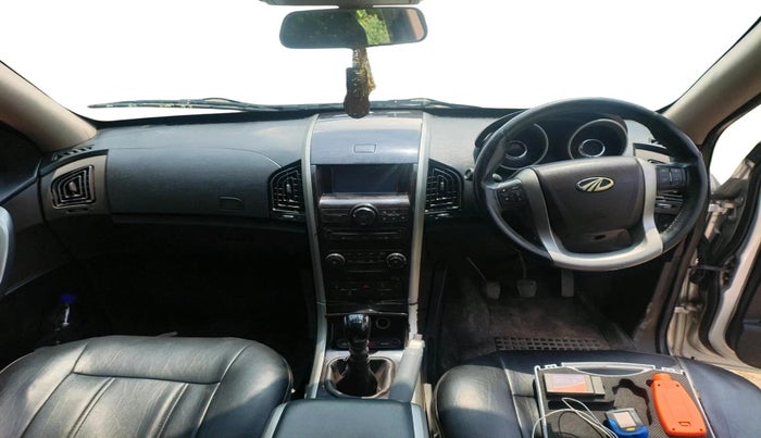 2012 Mahindra XUV500 W8, Diesel, Manual, 1,90,829 km, interior
