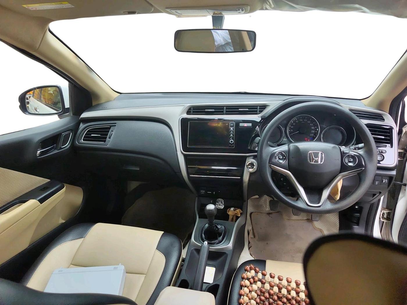 2017 Honda City 1.5L I-VTEC V MT, Petrol, Manual, 74,442 km, interior