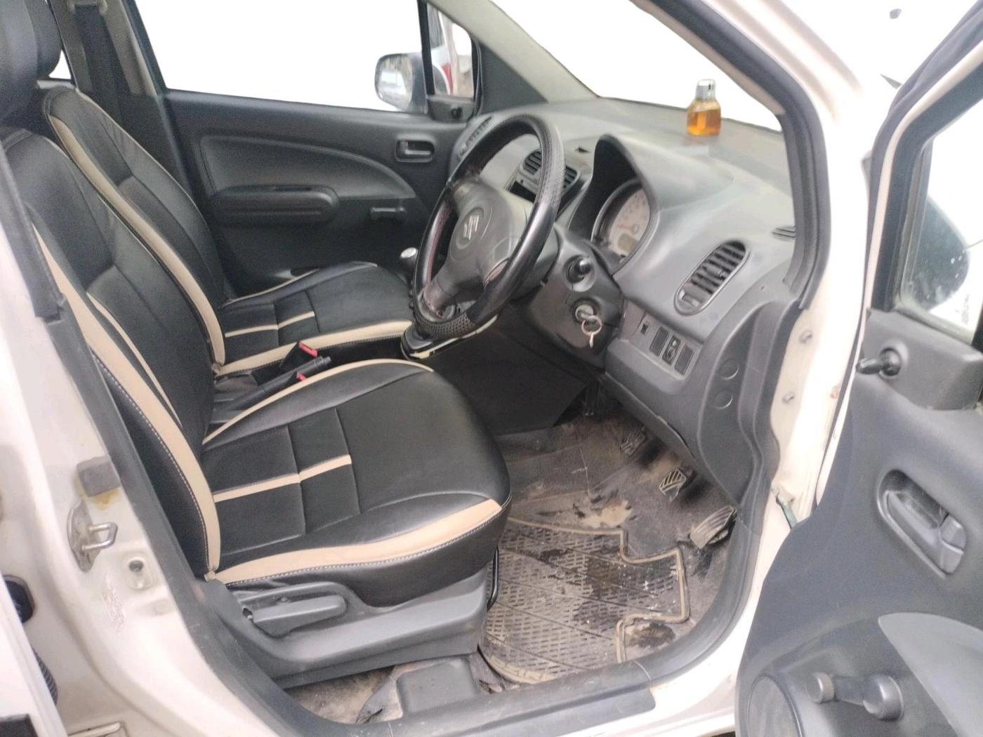 2016 Maruti Ritz LDI, Diesel, Manual, 80,425 km, interior