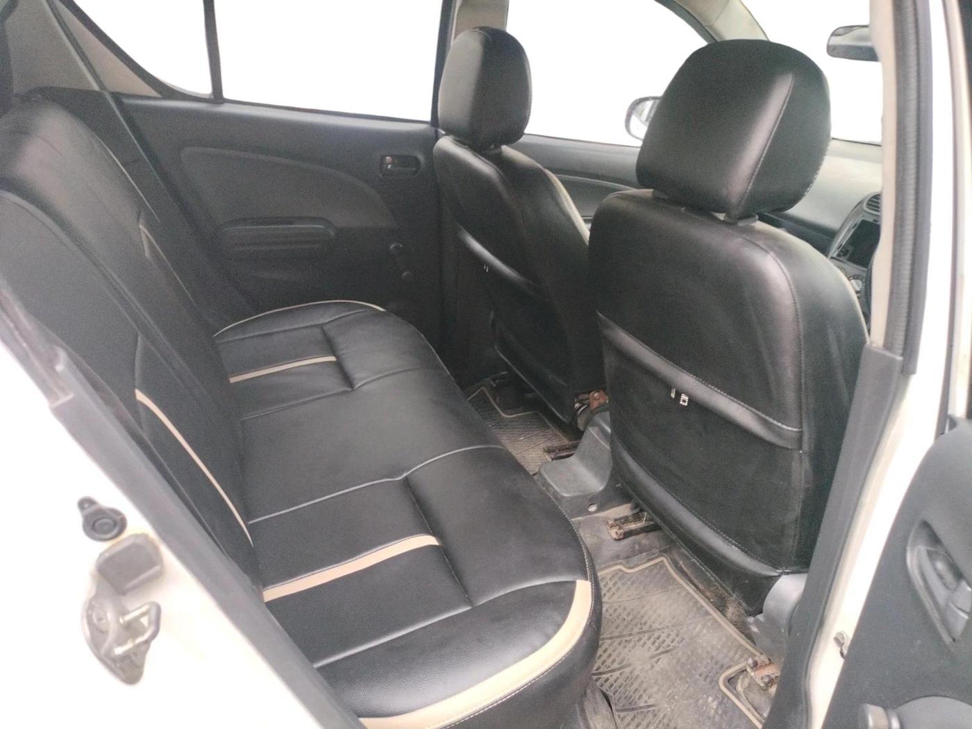 2016 Maruti Ritz LDI, Diesel, Manual, 80,425 km, interior
