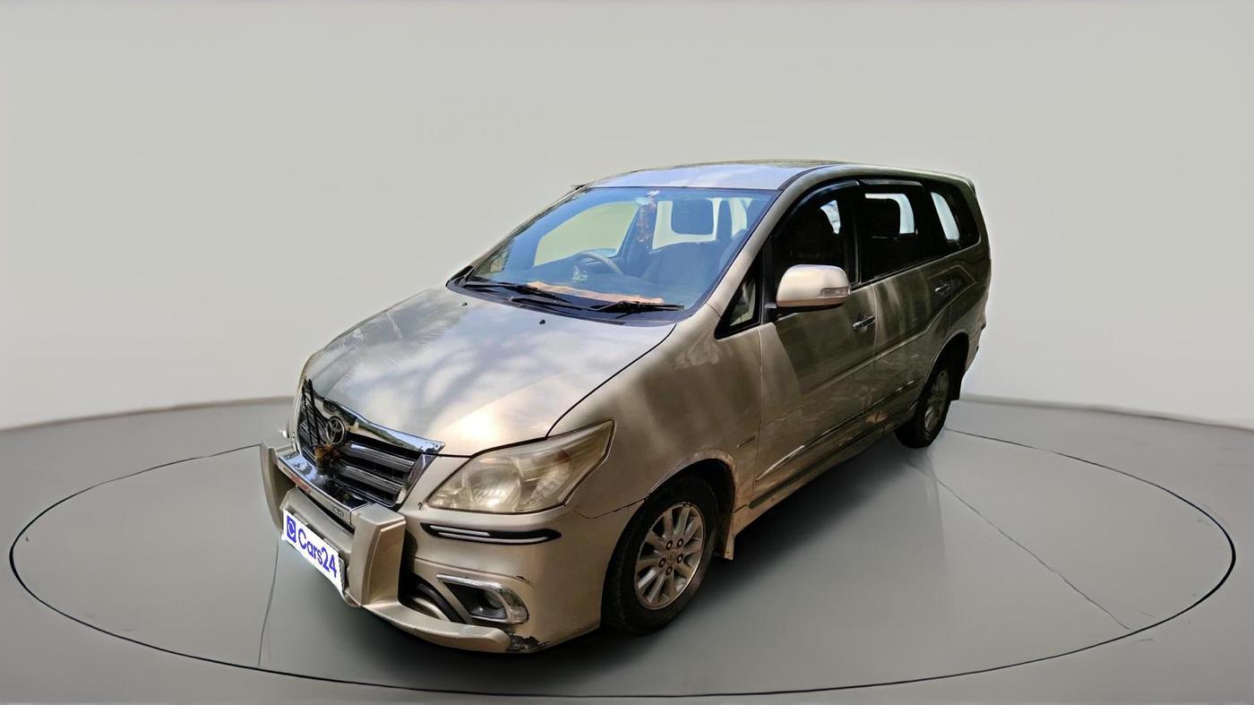2013 Toyota Innova 2.5 VX 7 STR, Diesel, Manual, 2,65,265 km, exterior